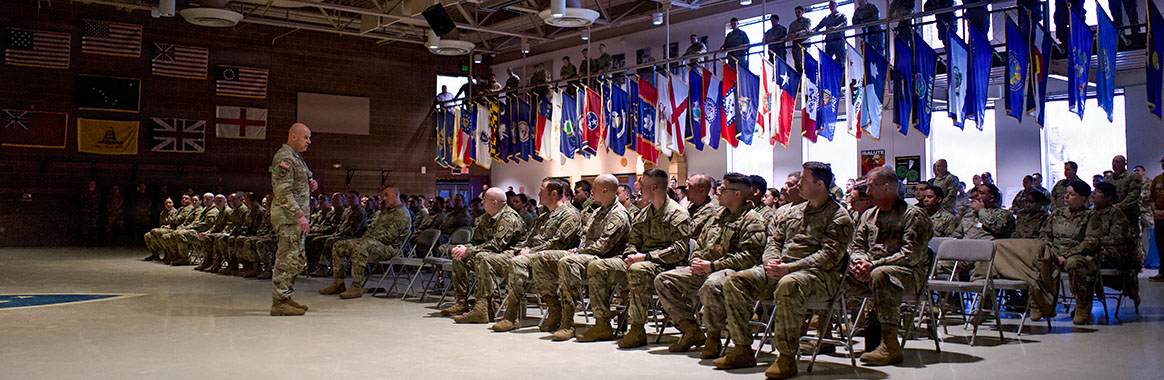 Army National Guard Director Visits With Alaska Guard Soldiers